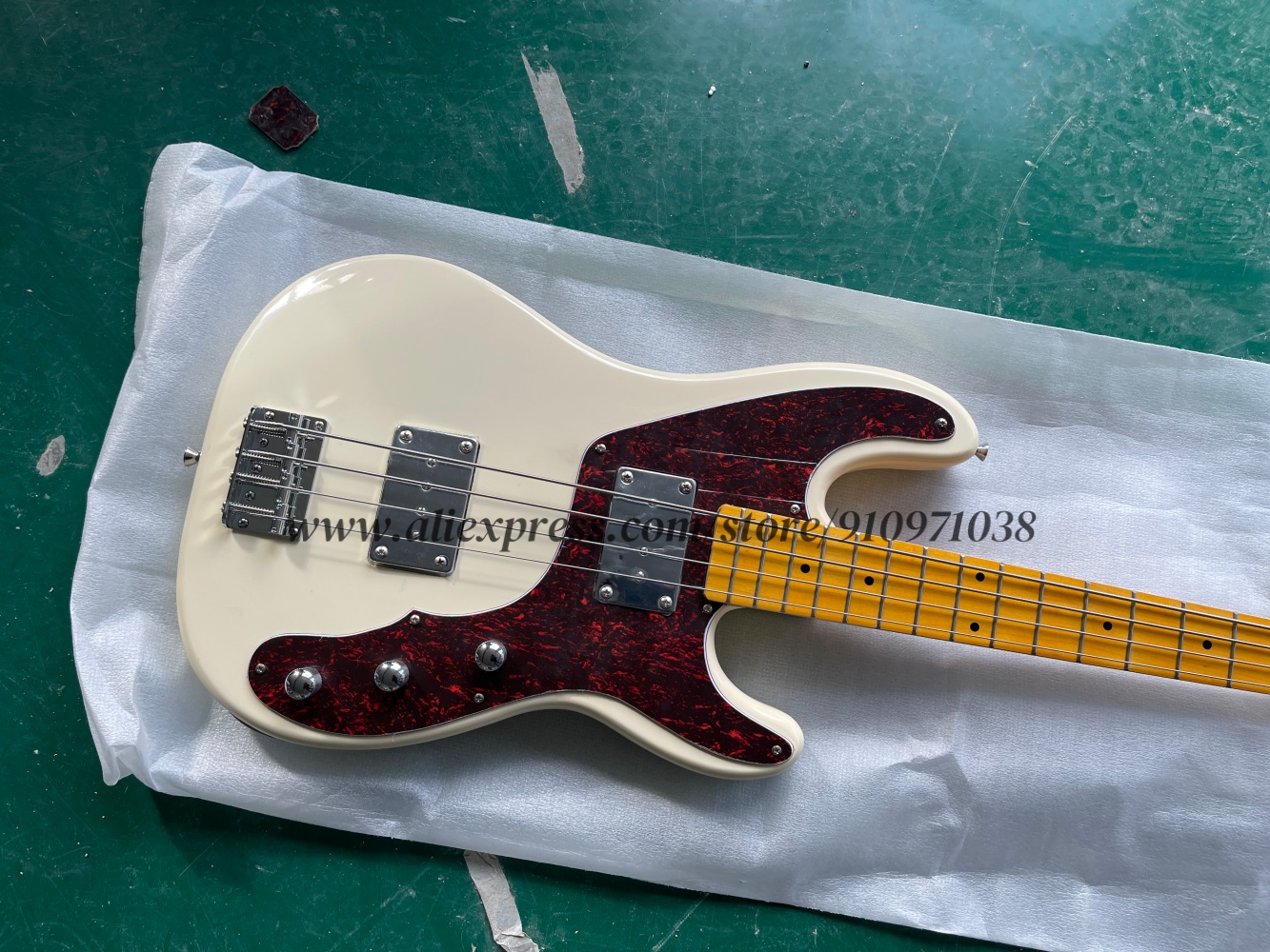 Cream bass, 4 string bass, fix - Bass Guitar Fretless ulasan dan harga