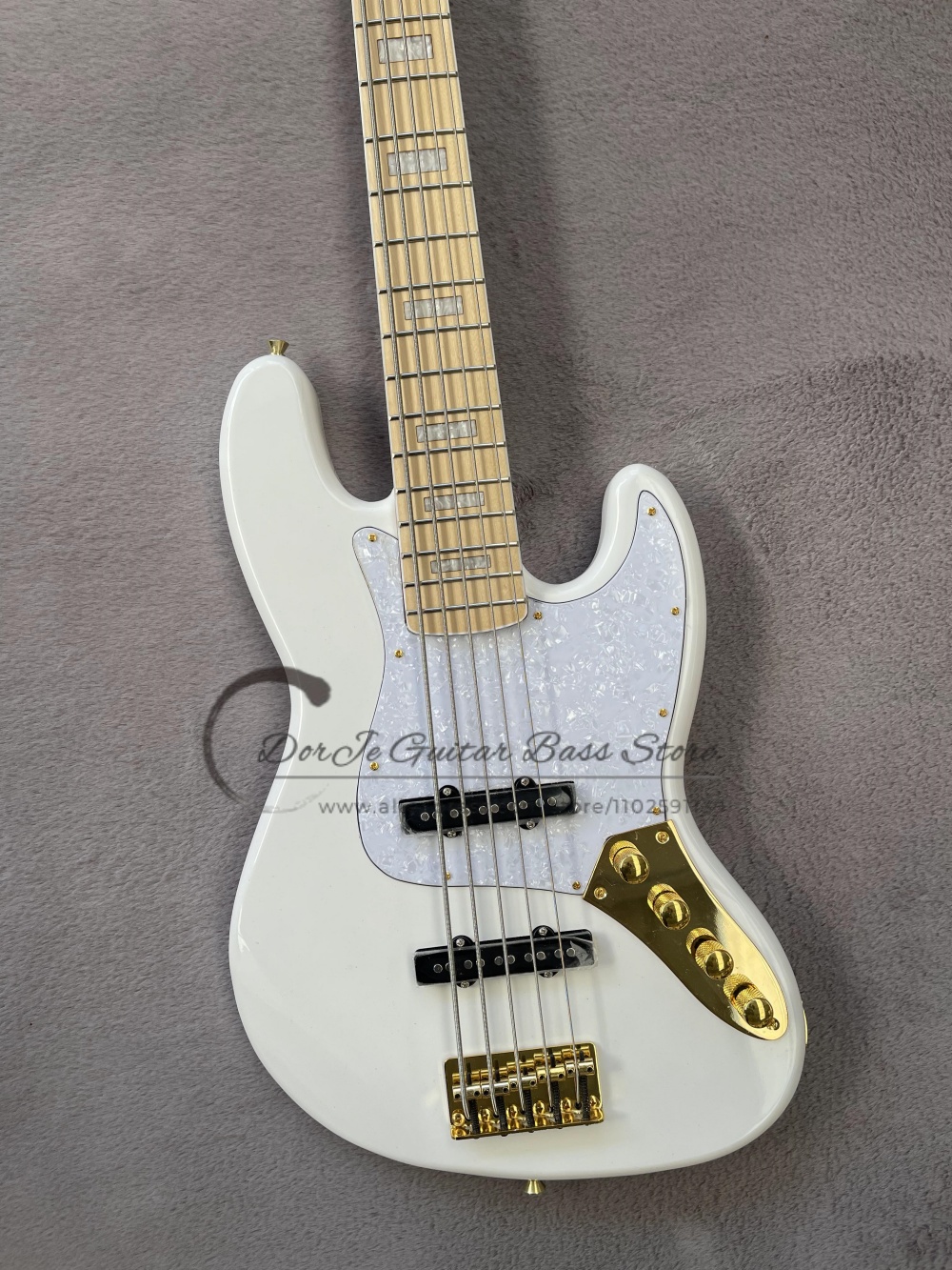 5 string white bass, golden fi - Bass Guitar Fretless ulasan dan harga