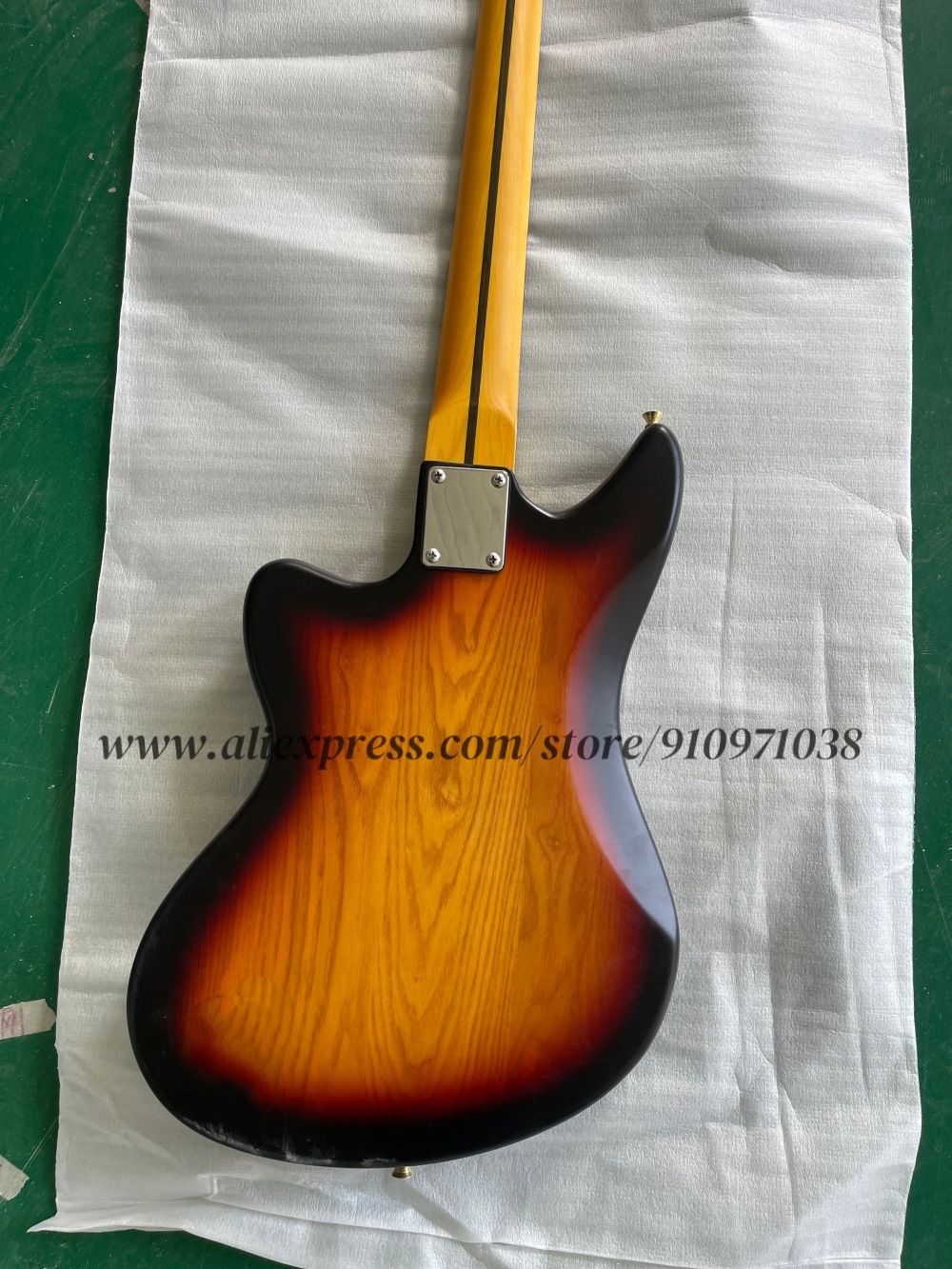 4 string matte sunset bass, fi - Bass Guitar Fretless ulasan dan harga