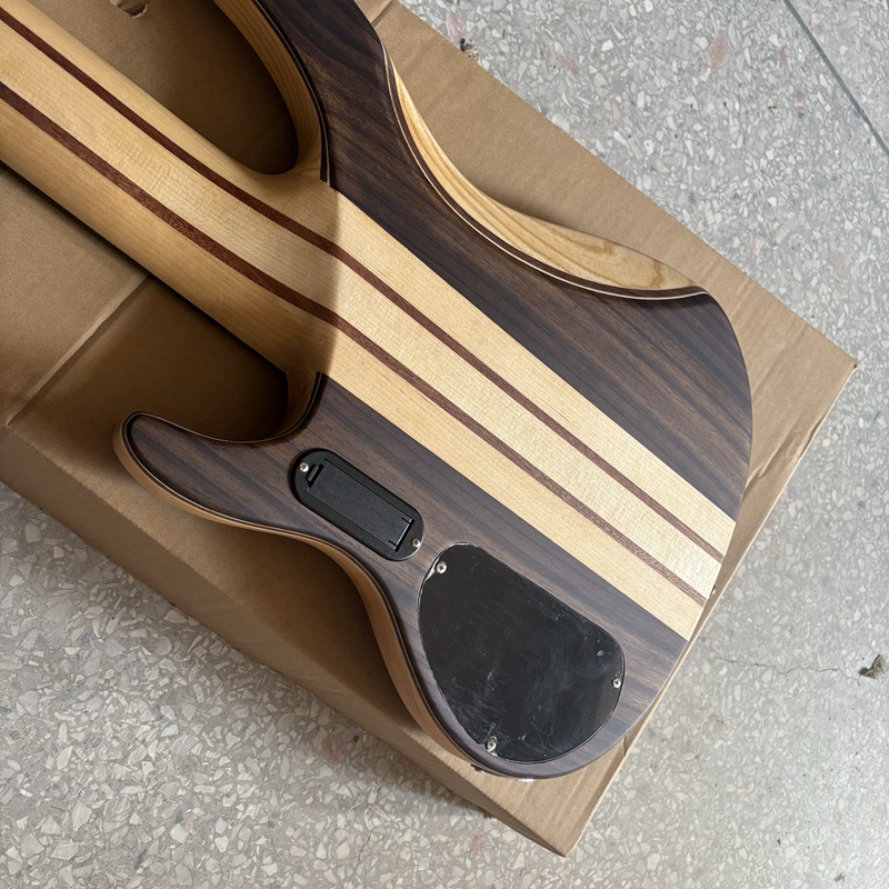 Active 6 String Electric Bass  - Bass Guitar Fretless ulasan dan harga